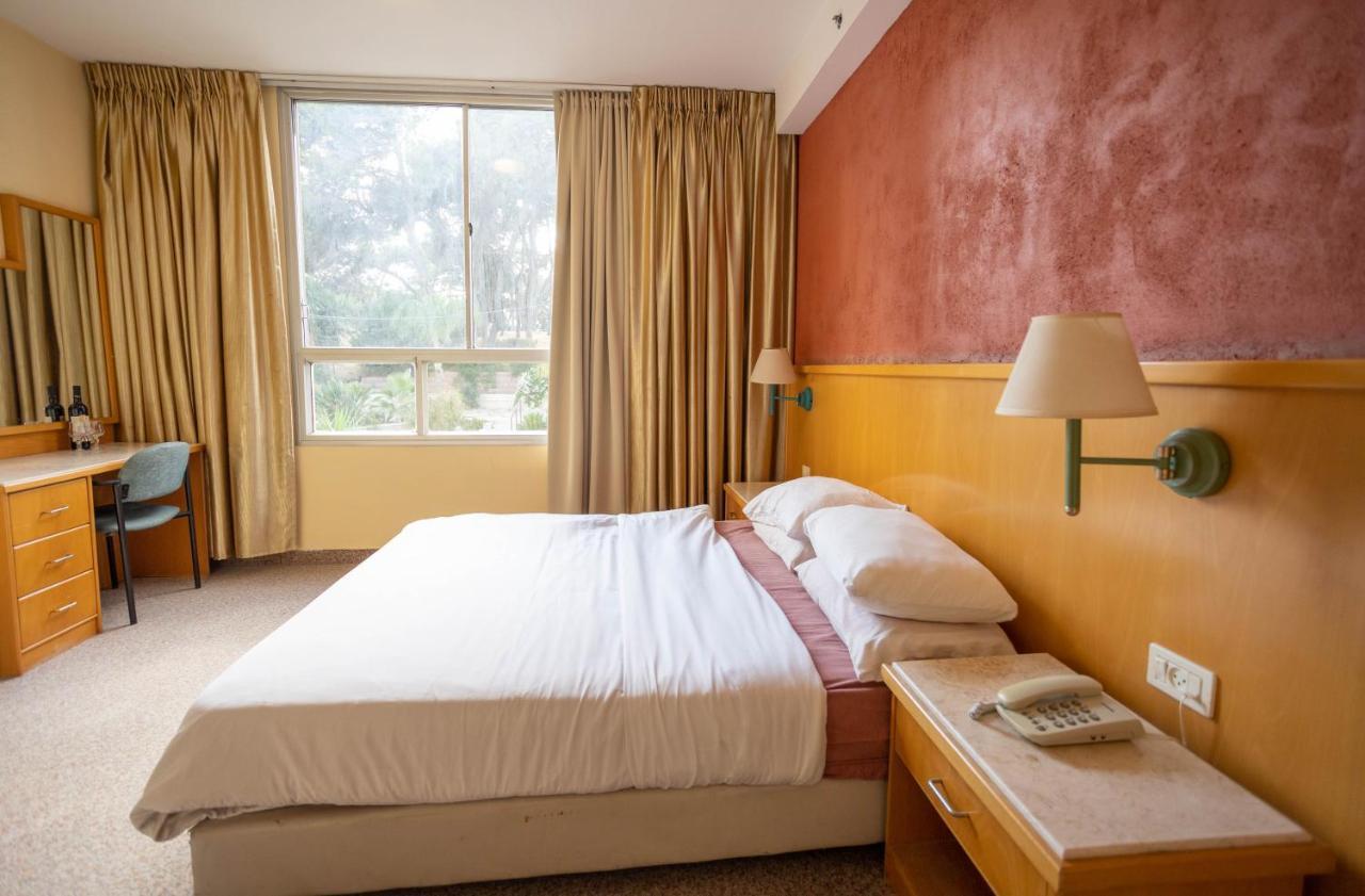 Marom Hotel Haifa Exteriör bild
