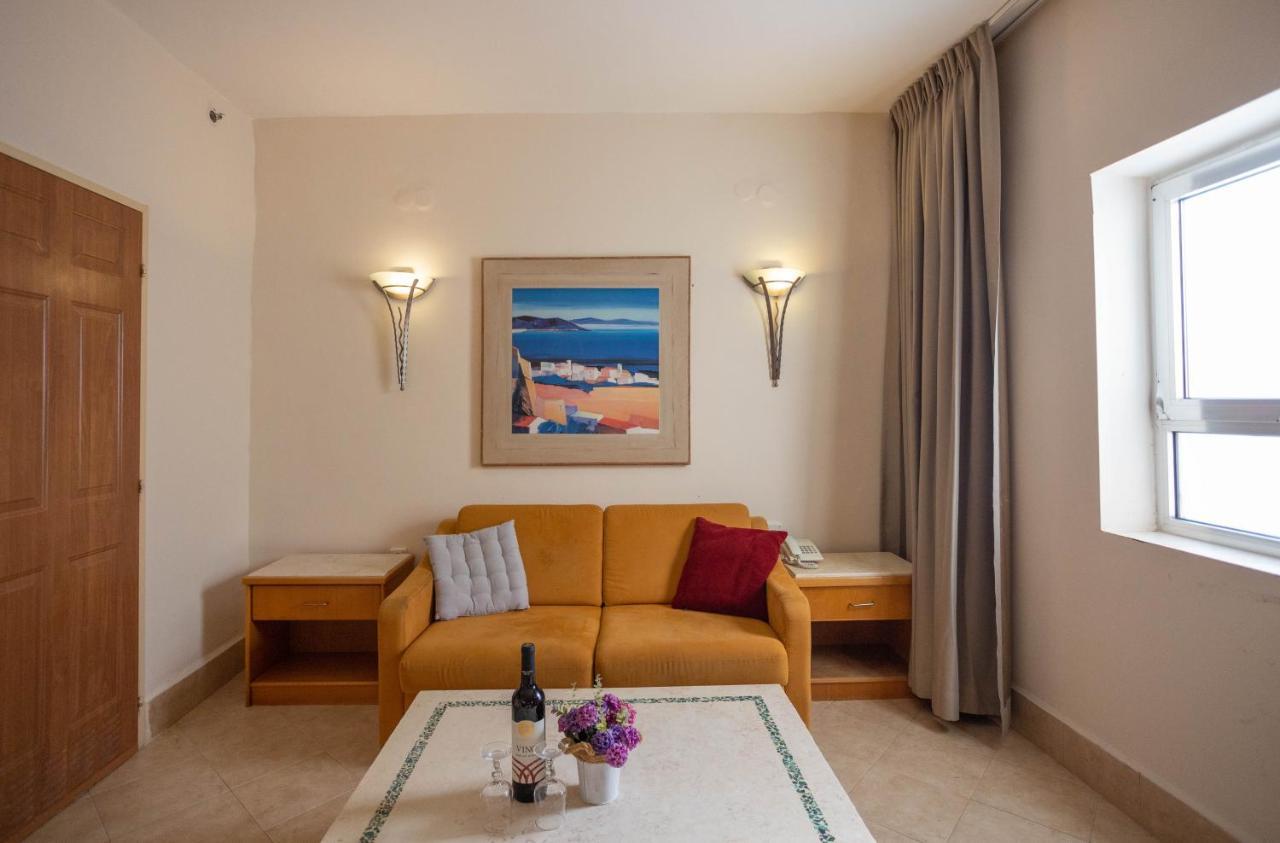 Marom Hotel Haifa Exteriör bild