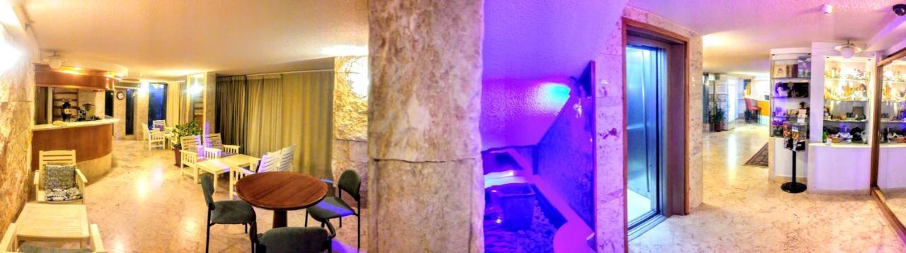 Marom Hotel Haifa Exteriör bild